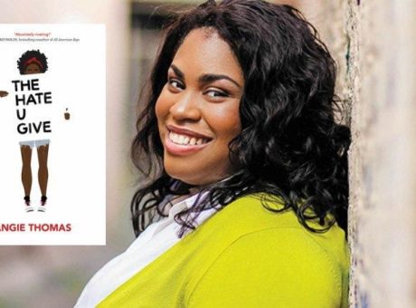 Angie Thomas virá ao Brasil Angie Thomas, autora de